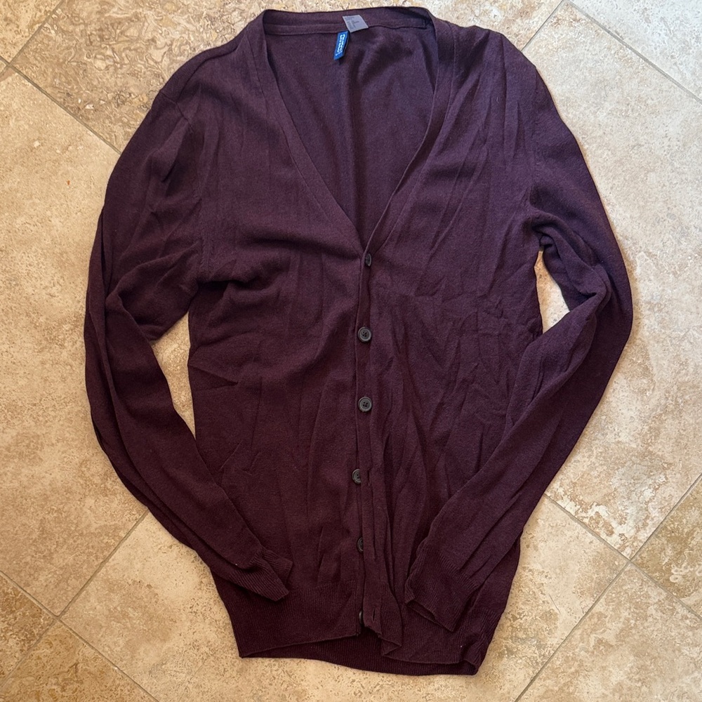 Men's maroon Cardigan Sweater H&M size small